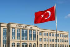 تركيا تواصل استقطاب الطلاب الدوليين عبر برنامج "Türkiye Scholarships" المموّل بالكامل