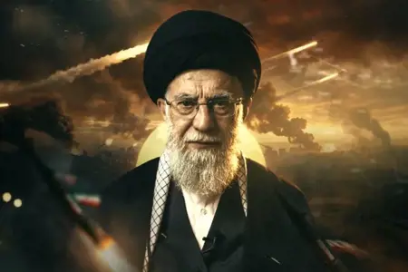 إيران تدخل مرحلة انتقال سياسي بعد مقتل المرشد وسط تصعيد عسكري