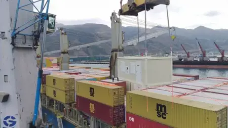 تركيا تستقبل 522 منزل متنقل من قطر إلى الإسكندرونة تركيا تستقبل 522 منزل متنقل من قطر إلى الإسكندرونة