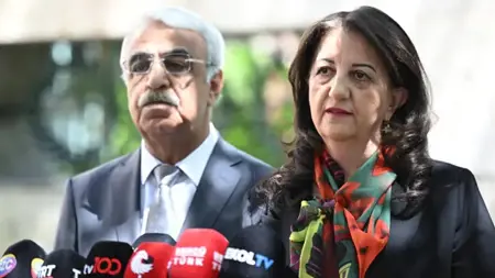 عاجل: وفد حزب دم يتوجّه إلى جزيرة إمرالي لإجراء لقاء