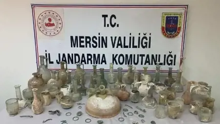 احباط عملية تهريب قطع أثرية تاريخية في مرسين احباط عملية تهريب قطع أثرية تاريخية في مرسين