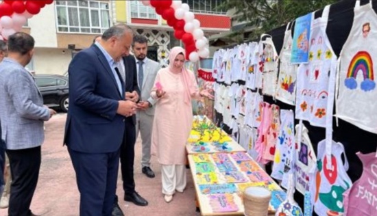 حفل تخرج مميز لأطفال روضة صاليبازاري بحضور مسؤولين محليين