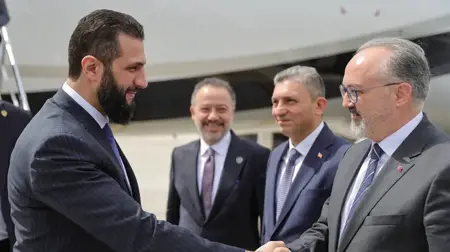 عاجل:وصول الرئيس السوري أحمد الشرع إلى أنطاليا عاجل:وصول الرئيس السوري أحمد الشرع إلى أنطاليا