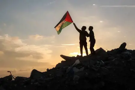 كشف المراحل الثلاث للانسحاب من غزة: من وقف النار إلى إعادة الإعمار كشف المراحل الثلاث للانسحاب من غزة: من وقف النار إلى إعادة الإعمار