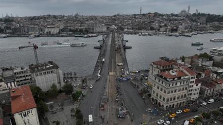إغلاق جسر غالاطة مؤقتاً في إسطنبول