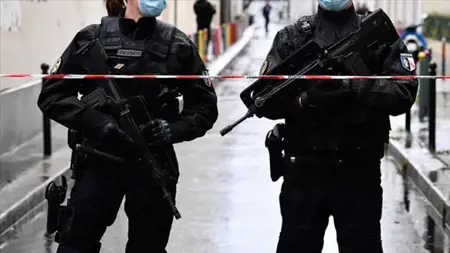 فرنسا: طلاب المدارس الثانوية يبلغون عن تهديدات بوجود قنابل لإلغاء الفصول فرنسا: طلاب المدارس الثانوية يبلغون عن تهديدات بوجود قنابل لإلغاء الفصول