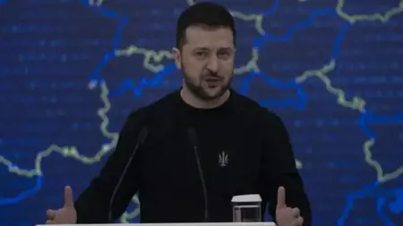 رئيس أوكرانيا يعلن عن احتمالية انطلاق حرب عالمية إذا حدث هذا الأمر رئيس أوكرانيا يعلن عن احتمالية انطلاق حرب عالمية إذا حدث هذا الأمر