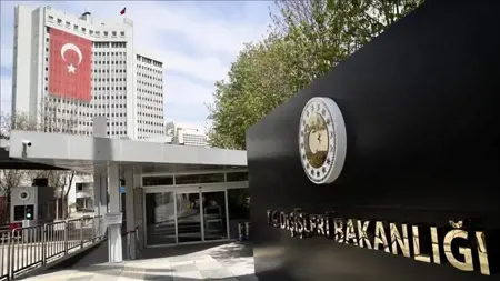 تركيا تقرر إجلاء مواطنيها من لبنان غداً