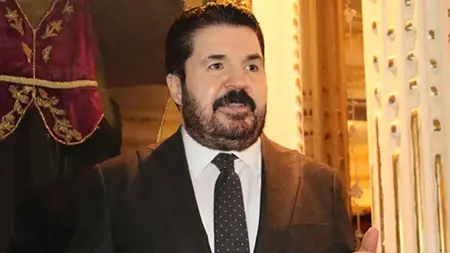 إصابة رئيس بلدية ولاية آغري السابق "سافجي صايان" بنوبة قلبية إصابة رئيس بلدية ولاية آغري السابق "سافجي صايان" بنوبة قلبية