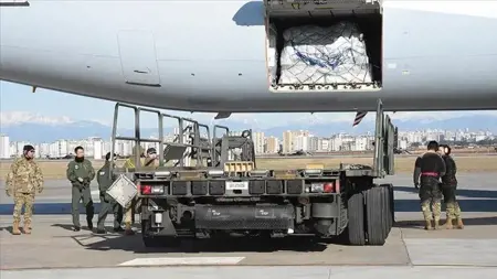 مساعدات إنسانية يابانية إضافية لمساعدة منكوبي الزلزال في تركيا وسوريا مساعدات إنسانية يابانية إضافية لمساعدة منكوبي الزلزال في تركيا وسوريا