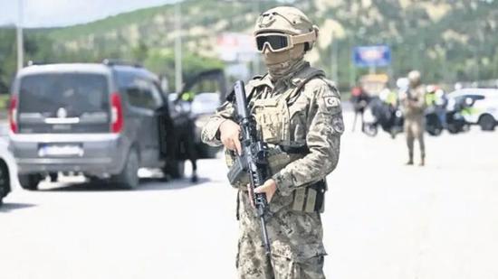 تركيا تنفذ 1272 عملية أمنية ضد 478 تنظيماً إرهابياً