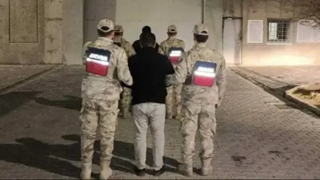 القبض على 15 مهاجراً غير شرعي في إغدير القبض على 15 مهاجراً غير شرعي في إغدير