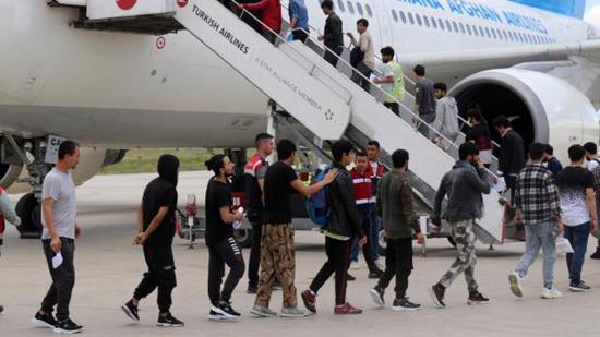 اسطنبول: ترحيل 15 ألف 224 مهاجراً غير نظامي خلال 6 أشهر