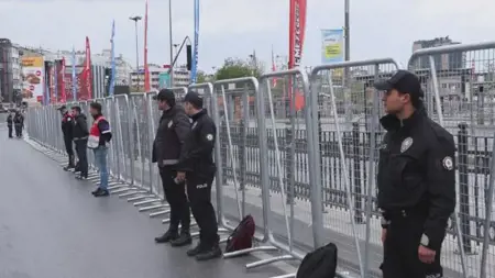 عاجل:السلطات التركية تتخذ إجراءات صارمة في إسطنبول عاجل:السلطات التركية تتخذ إجراءات صارمة في إسطنبول