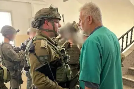 احتجاز مدير مستشفى ناصر بخانيونس احتجاز مدير مستشفى ناصر بخانيونس