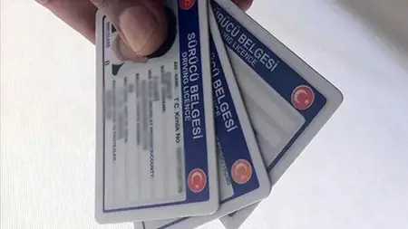 عاجل: رخص القيادة القديمة في تركيا تصبح غير صالحة بدءًا من 1 أغسطس عاجل: رخص القيادة القديمة في تركيا تصبح غير صالحة بدءًا من 1 أغسطس