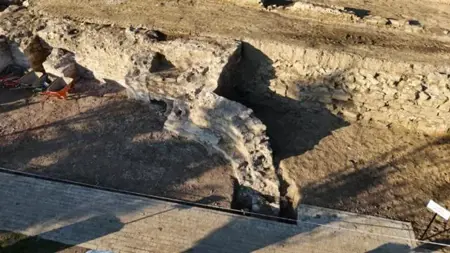 اكتشاف بركة لتخزين المياه في مدينة دوزجة القديمة اكتشاف بركة لتخزين المياه في مدينة دوزجة القديمة