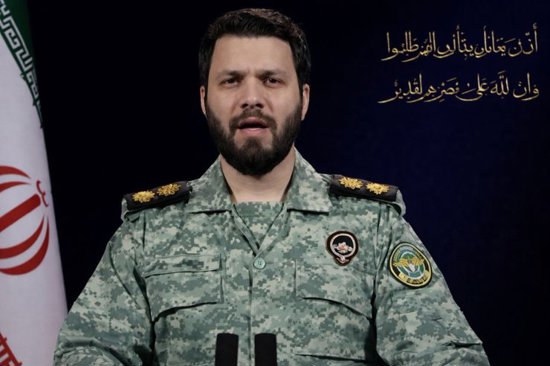 إيران تهدد بسحق «كل البنية التحتية بالمنطقة» رداً على تهديدات ترامب.. والأردن يسقط 8 صواريخ باليستية فجراً