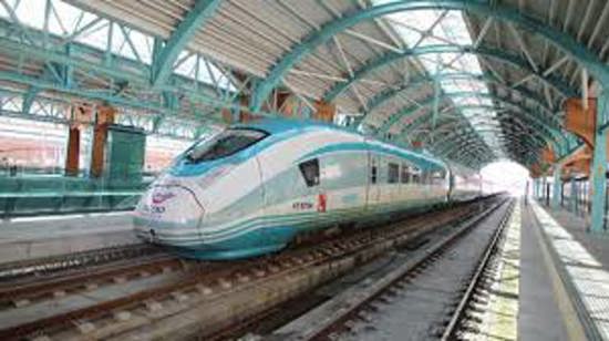 YHT: القطار السريع يربط بورصة بأنقرة وإسطنبول