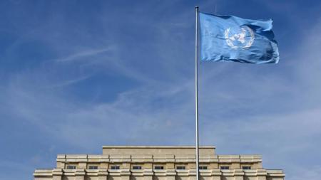 تنكيس أعلام الأمم المتحدة حدادًا على أرواح موظفيها الذين فقدوا حياتهم في غزة