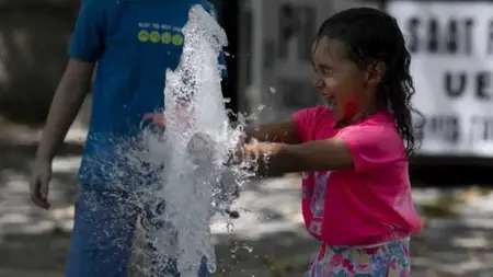 تحذير من موجة حر في أنقرة.. الحرارة تصل إلى 38 درجة مئوية