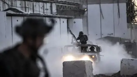 محكمة العدل الدولية:" إسرائيل هي القوة المحتلة في غزة" محكمة العدل الدولية:" إسرائيل هي القوة المحتلة في غزة"