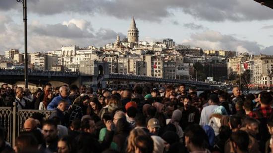 الروس في المركز الأول.. إسطنبول تستضيف أكبر عدد من السياح الأجانب في يوليو