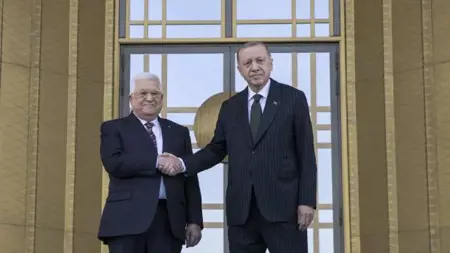 أردوغان يهاتف الرئيس الفلسطيني محمود عباس أردوغان يهاتف الرئيس الفلسطيني محمود عباس
