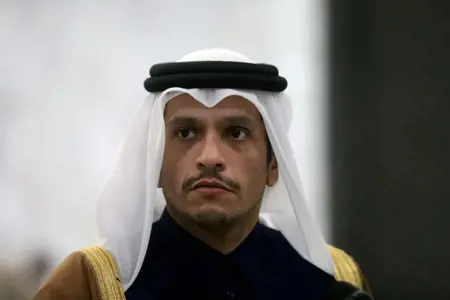 قطر تعلن عودة العلاقات مع سوريا بزيارة دبلوماسية رفيعة قطر تعلن عودة العلاقات مع سوريا بزيارة دبلوماسية رفيعة