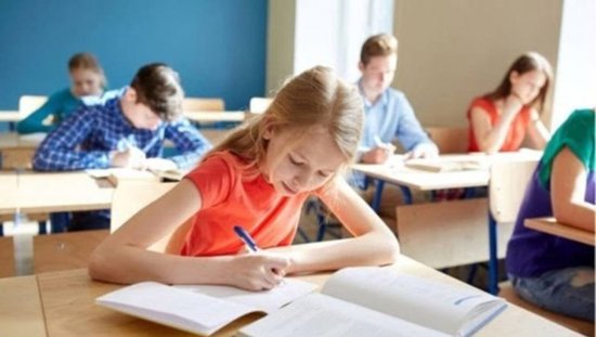 التقويم الرسمي لوزارة التربية التركية يحسم موعد فتح المدارس.. وأسبوع تمهيدي يسبقه لفئة محددة من الطلاب