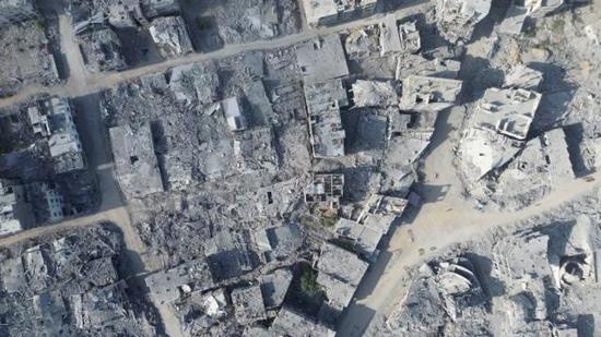 جيش الاحتلال الإسرائيليّ يقتل طفلةً في خان يونس رغم اتّفاق وقف إطلاق النار في غزة
