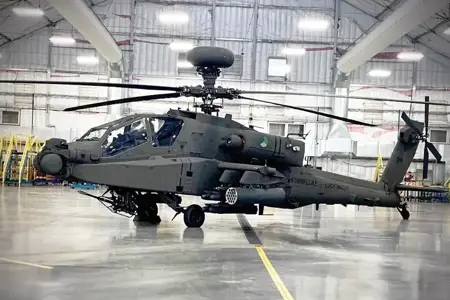 أستراليا تستلم أول مروحيات Apache القتالية من طراز AH-64E