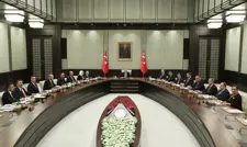 الحكومة تعلن حزمة خدمات عاجلة للمواطنين