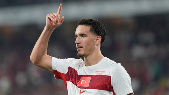 غلطة سراي يتعاقد مع الدولي التركي دنيز غول قادماً من بورتو