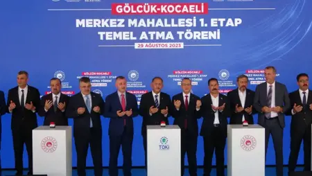 وزير البيئة التركي يكشف مدى قدرة تحمل بنايات التحول الحضري على مقاومة الزلازل وزير البيئة التركي يكشف مدى قدرة تحمل بنايات التحول الحضري على مقاومة الزلازل