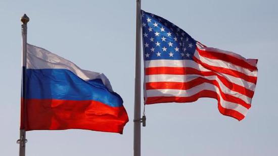 عاجل :الولايات المتحدة تحث مواطنيها على مغادرة روسيا على الفور