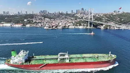 تركيا ترفع رسوم عبور المضائق بنسبة 15% اعتباراً من هذا التاريخ تركيا ترفع رسوم عبور المضائق بنسبة 15% اعتباراً من هذا التاريخ