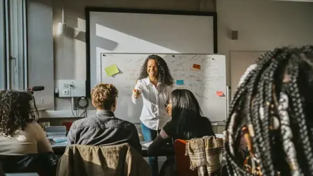 وظائف معرضة للخطر في ظل ازدهار الذكاء الصناعي
