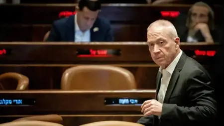 نتنياهو يقيل وزير دفاع إسرائيل ..لهذا السبب