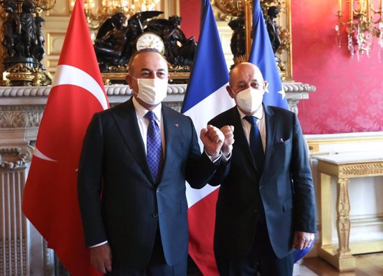نشاط دبلوماسي تركي مكثف لتجاوز الخلافات الخارجية