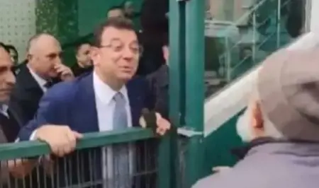 إمام أوغلو يعلل عدم ذهابه لصلاة الجمعة إلا وقت الانتخابات برد غريب