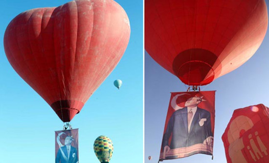 بمناسبة يوم النصر ..بالونات الهواء الساخن تقلع  محملة بصورة أتاتورك  في كابادوكيا
