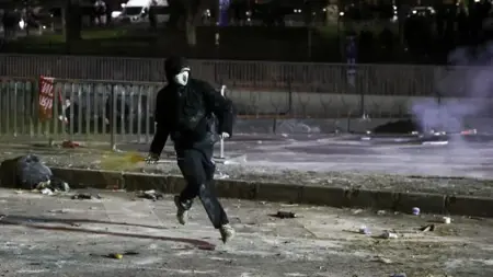 عاجل:بيان هام لوالي إسطنبول حول المظاهرة غير المرخصة عاجل:بيان هام لوالي إسطنبول حول المظاهرة غير المرخصة