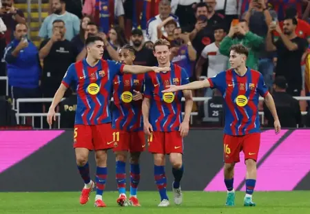 إنتهاء شوط الكلاسيكو الأول المشتعل في نهائي السوبر الإسباني