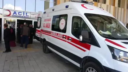 نهاية مفجعة لشجار مسلح بالسكاكين بين طفلين في إزمير نهاية مفجعة لشجار مسلح بالسكاكين بين طفلين في إزمير