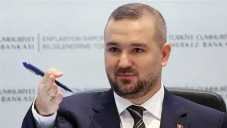 كاراهان: سنُبقي التضخم تحت السيطرة عبر أهداف مرحلية دقيقة كاراهان: سنُبقي التضخم تحت السيطرة عبر أهداف مرحلية دقيقة