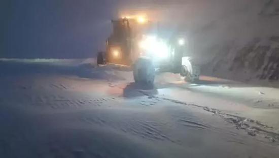 كارثة ثلجية في سِيرت: 15 طريق قرية تُغلق بسبب الثلوج