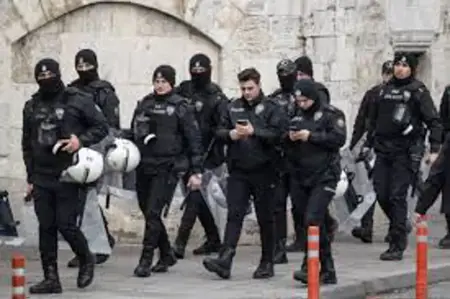 عملية أمنية كبرى ضد شبكات المراهنات غير القانونية في تركيا
