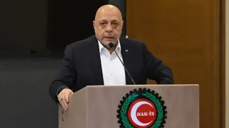 دعم الأخوة: وصول مساعدات اتحاد نقابات العمال التركي إلى غزة دعم الأخوة: وصول مساعدات اتحاد نقابات العمال التركي إلى غزة