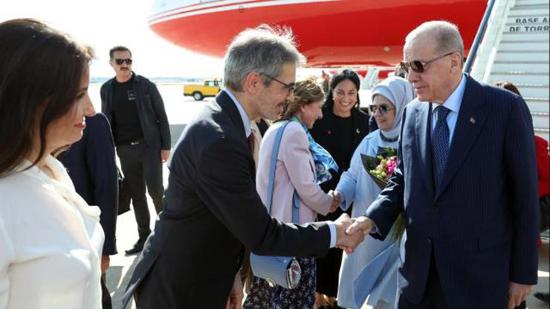 أردوغان يصل إسبانيا لمناقشة الحرب في غزة أردوغان يصل إسبانيا لمناقشة الحرب في غزة